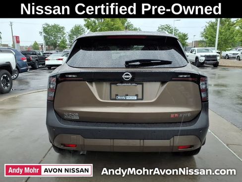 Certified 2025 Nissan Kicks SR AWD/4WD image 9