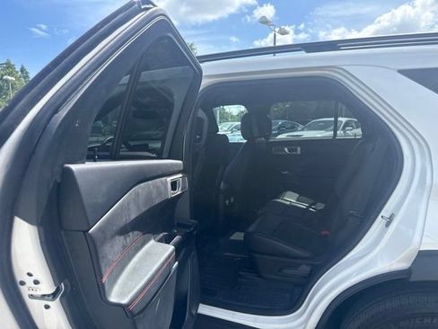 Used 2022 Ford Explorer ST-Line w/ Class IV Trailer Tow Package RWD image 14
