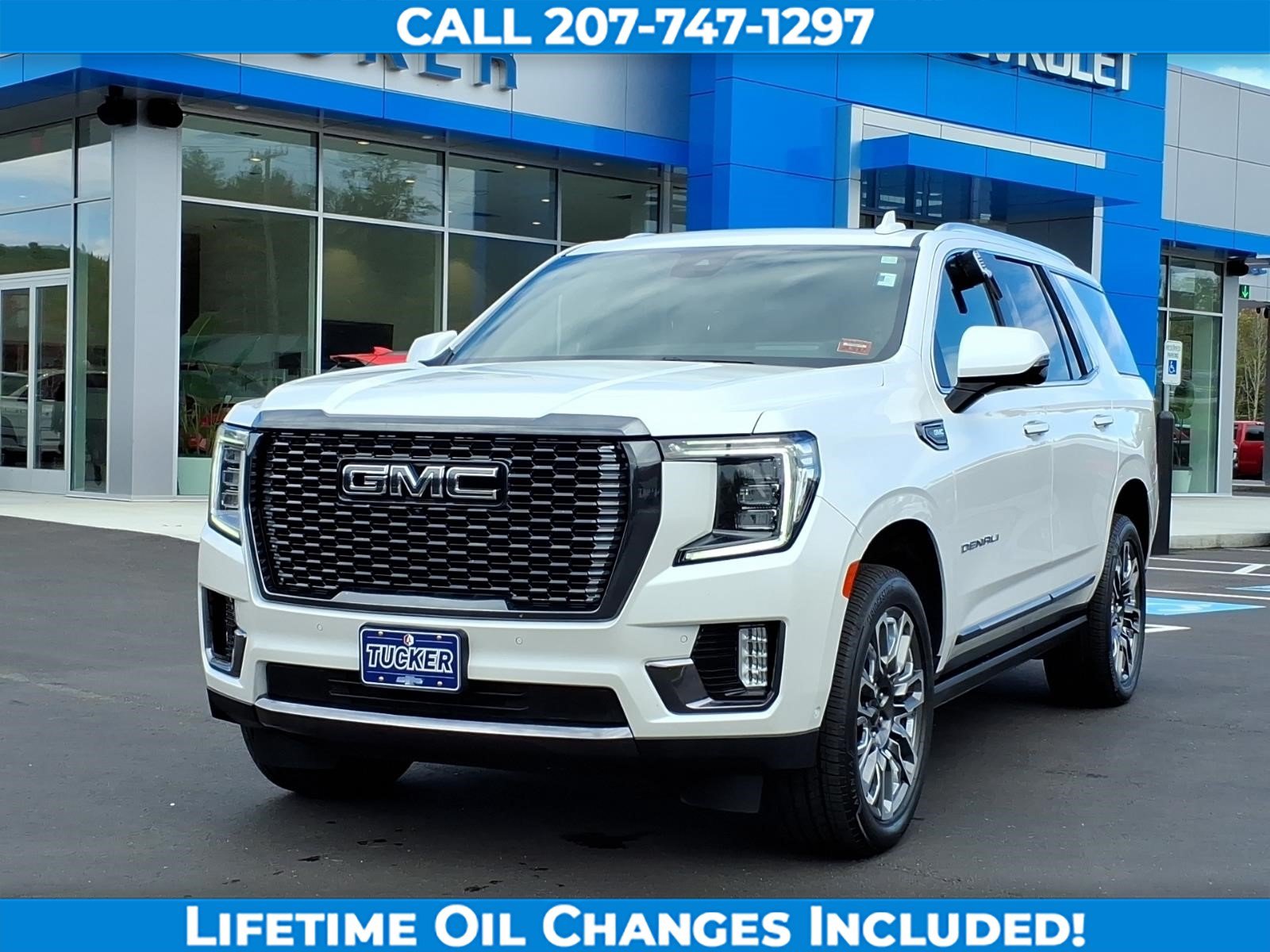 Used 2024 GMC Yukon Denali Ultimate AWD/4WD image 1