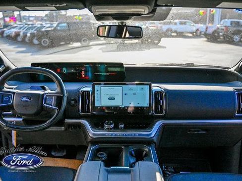 New 2025 Ford Expedition Max Platinum w/ Stealth Performance Package image 14