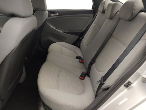 Used 2017 Hyundai Accent SE FWD image 18