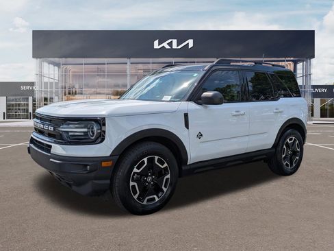 Used 2021 Ford Bronco Sport Outer Banks w/ Outer Banks Package (96D) AWD/4WD image 6