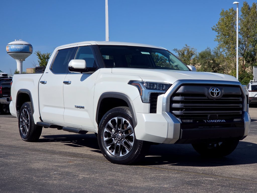 Used 2023 Toyota Tundra Limited AWD/4WD image 2
