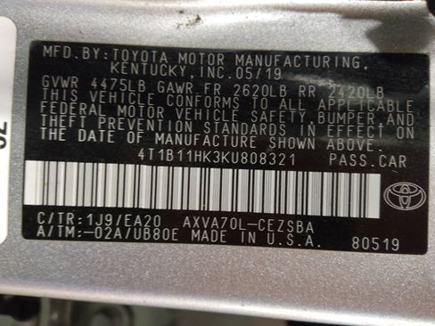 Used 2019 Toyota Camry SE FWD image 33