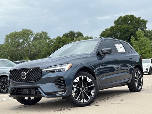 New 2026 Volvo XC60 B5 Plus w/ Protection Package Premier image 2