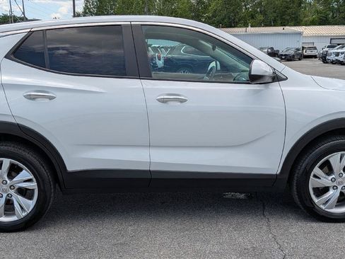 Used 2024 Buick Encore GX Preferred AWD/4WD image 5