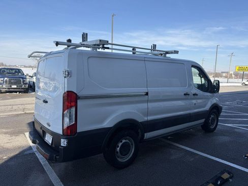 Used 2017 Ford Transit 150 image 2
