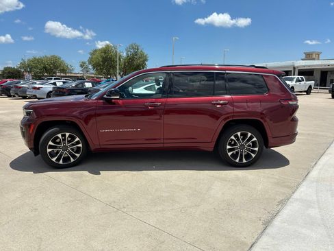 Used 2023 Jeep Grand Cherokee L Overland AWD/4WD image 6