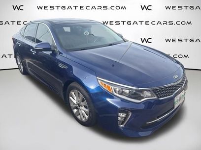 Used 2018 Kia Optima S w/ Panoramic Sunroof Package