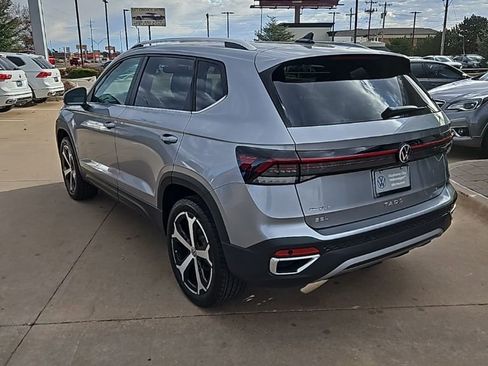 New 2026 Volkswagen Taos SEL AWD/4WD image 7