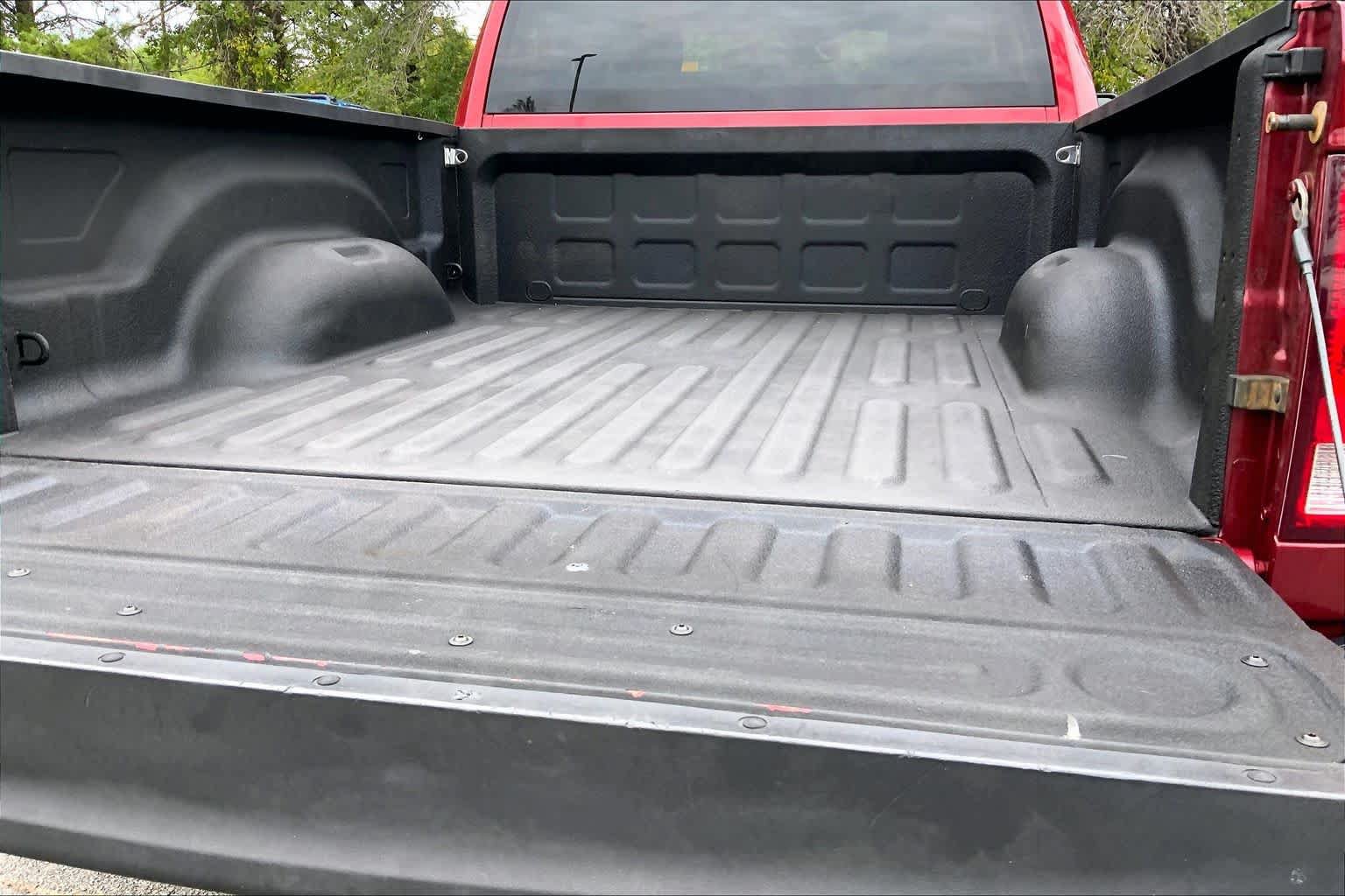 Used 2014 RAM 1500 Express AWD/4WD image 30