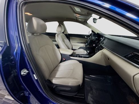 Used 2016 Kia Optima LX image 28