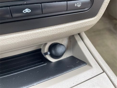 Used 2006 Ford Fusion SE image 25