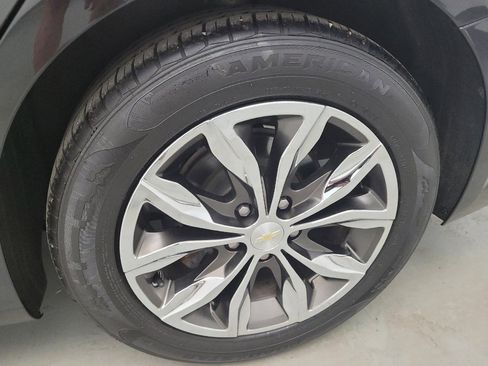 Used 2020 Chevrolet Malibu LT FWD image 31