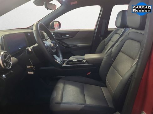 Used 2025 Chevrolet Equinox LT w/ Convenience Package II image 9