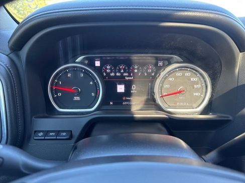 Used 2022 Chevrolet Silverado 3500 High Country w/ Z71 Off-Road Package image 11