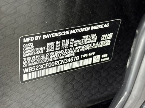 Used 2024 BMW iX xDrive50 w/ Premium Package AWD/4WD image 29