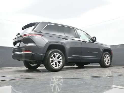 Used 2022 Jeep Grand Cherokee Limited image 58