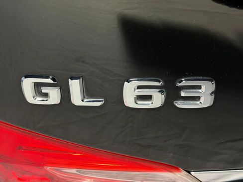 Used 2015 Mercedes-Benz GL 63 AMG 4MATIC image 12