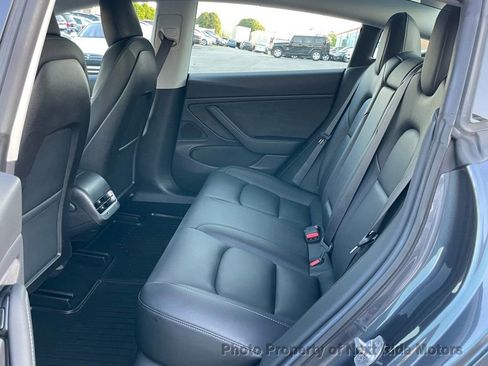Used 2019 Tesla Model 3 Long Range AWD/4WD image 11