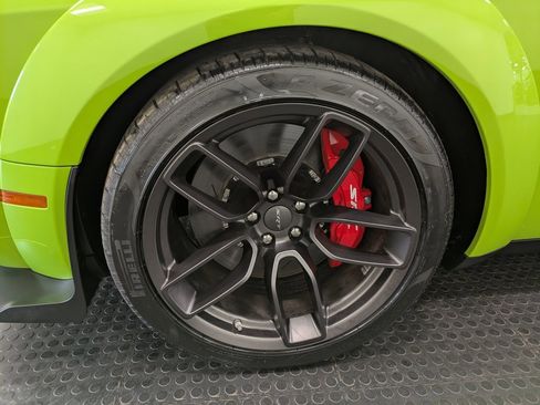 Used 2023 Dodge Challenger SRT Hellcat image 7
