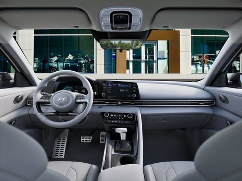 New 2026 Hyundai Elantra Sport FWD image 11