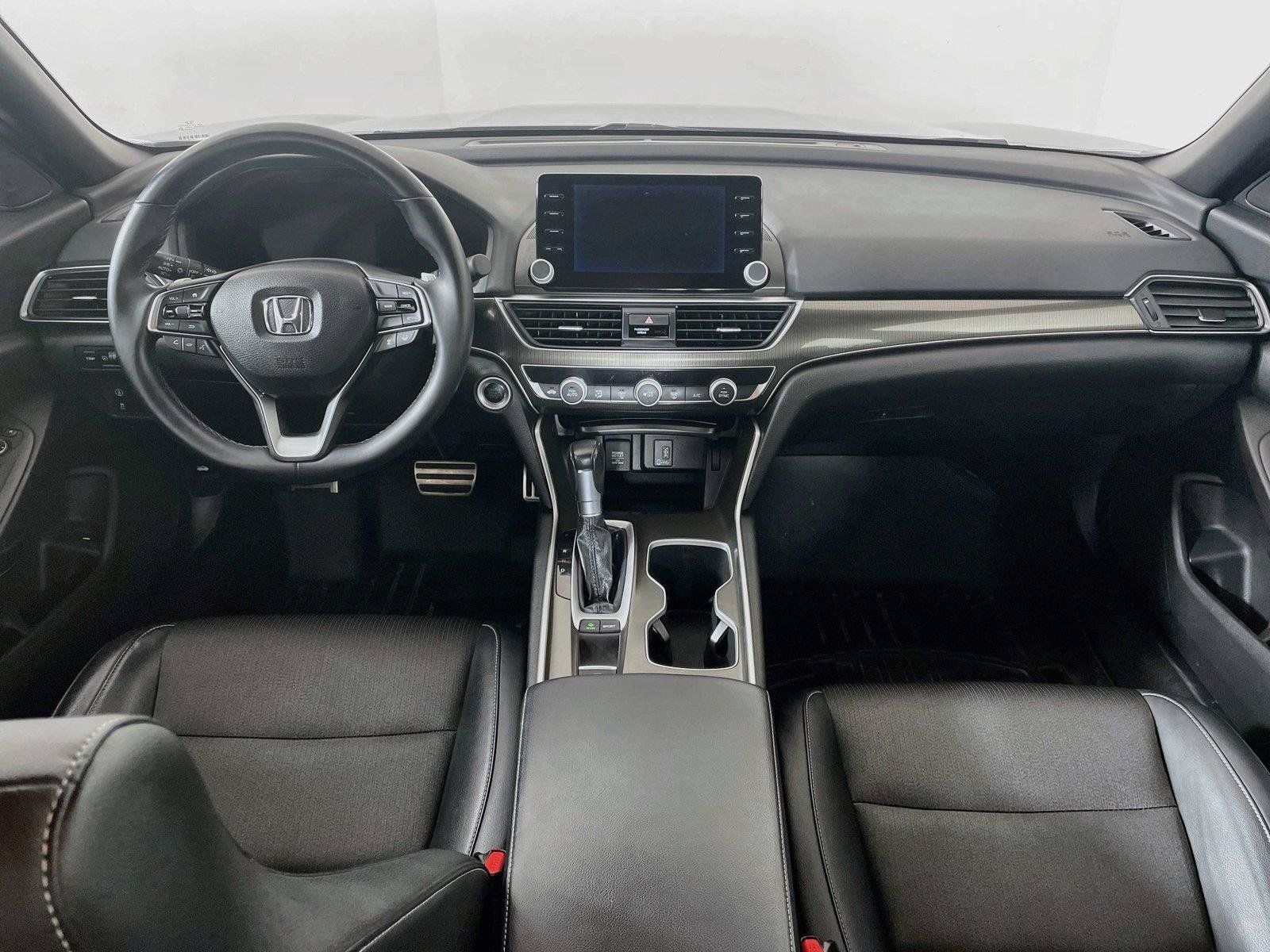 Used 2018 Honda Accord Sport image 28