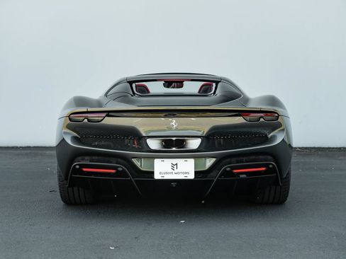 Used 2023 Ferrari 296 GTS RWD image 21