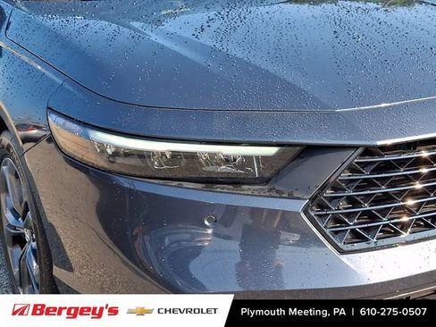 Used 2025 Honda Accord EX-L image 10
