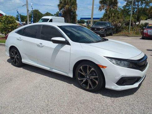Used 2020 Honda Civic Sport image 2