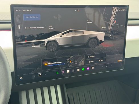 Used 2024 Tesla Cybertruck AWD Crew Cab image 28