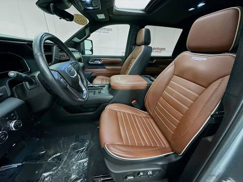 Used 2024 GMC Sierra 2500 Denali Ultimate w/ Max Trailering Package image 23