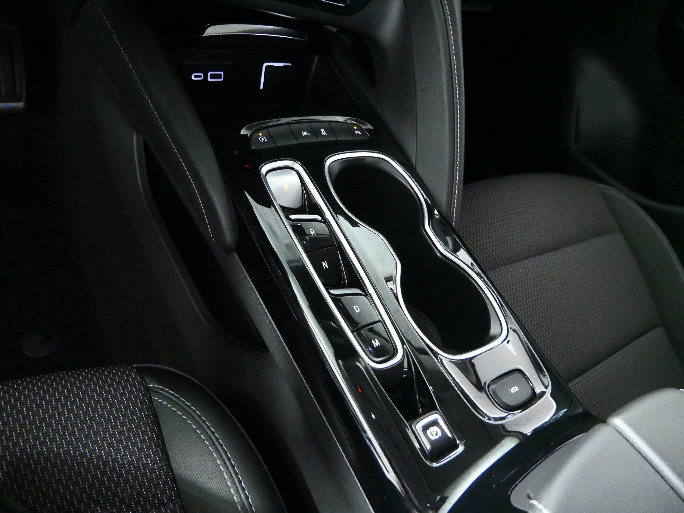 Used 2023 Buick Envision Preferred FWD image 24