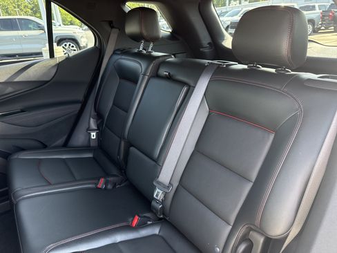 Used 2023 Chevrolet Equinox RS w/ RS Leather Package AWD/4WD image 30