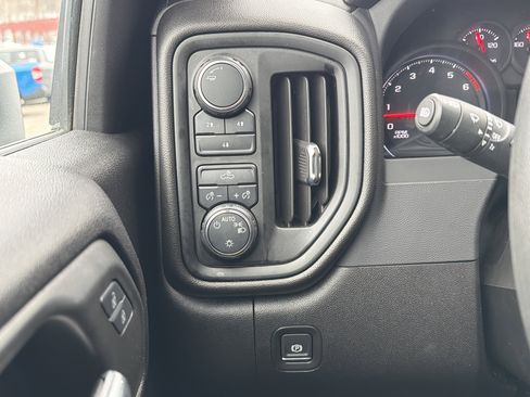 Used 2024 Chevrolet Silverado 2500 Custom w/ Custom Convenience Package image 22