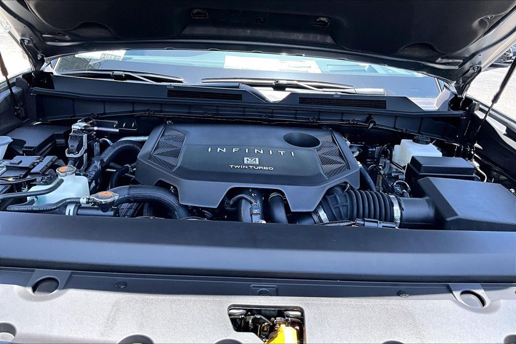 New 2027 INFINITI QX80 Luxe RWD image 15