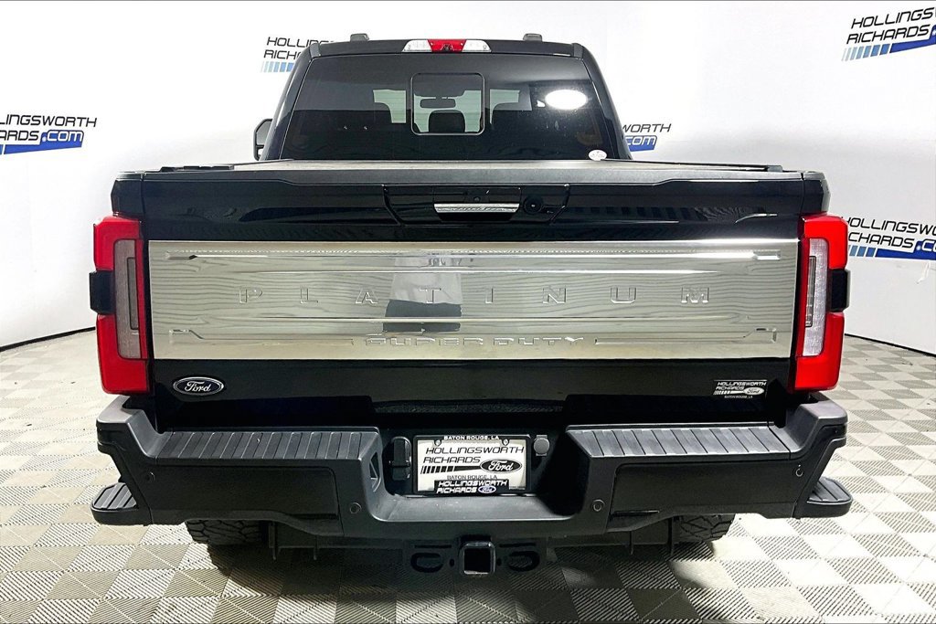 Used 2024 Ford F250 Platinum AWD/4WD image 4