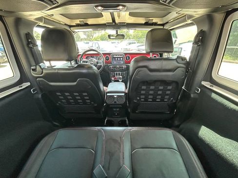 Used 2021 Jeep Wrangler Rubicon AWD/4WD image 14