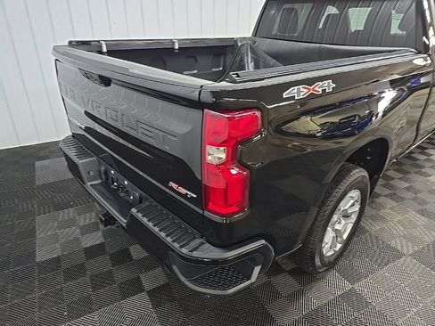 Used 2023 Chevrolet Silverado 1500 RST w/ Z71 Off-Road Package image 11