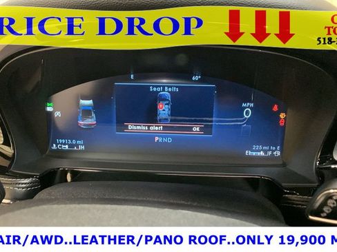 Used 2023 Lincoln Corsair AWD w/ Equipment Group 101A image 35