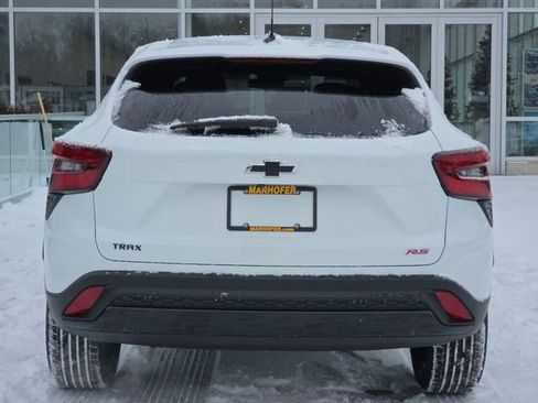 New 2026 Chevrolet Trax RS w/ Sunroof Package image 22