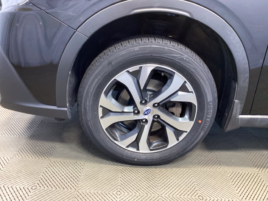 Used 2021 Subaru Outback Limited AWD/4WD image 47