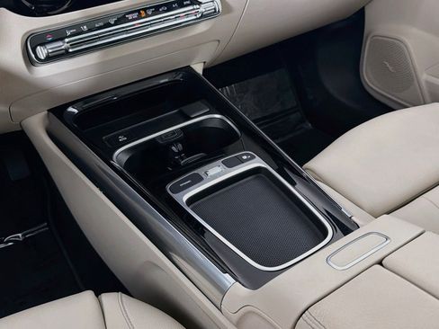 Certified 2026 Mercedes-Benz GLA 250 image 7