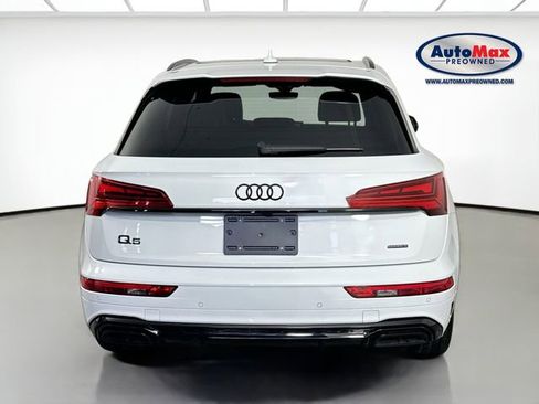 Used 2024 Audi Q5 e Premium Plus w/ Premium Plus Package image 8