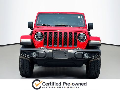 Used 2023 Jeep Wrangler Unlimited Sahara AWD/4WD image 18