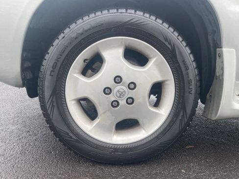 Used 2005 Toyota Highlander Limited image 11