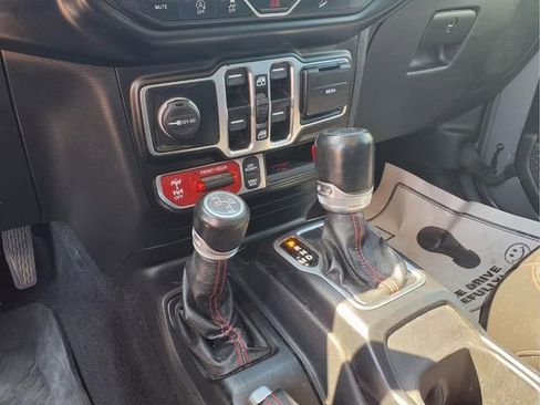 Used 2021 Jeep Wrangler Unlimited Rubicon AWD/4WD image 20