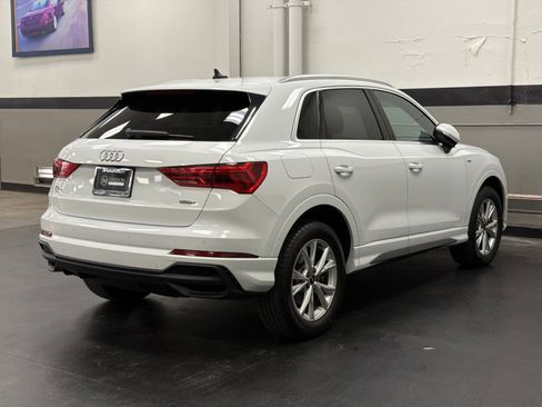 Used 2023 Audi Q3 2.0T Premium Plus w/ Premium Plus Package AWD/4WD image 13
