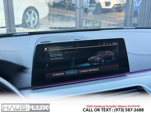 Used 2020 BMW 540i xDrive w/ M Sport Package image 40