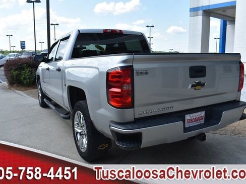 Used 2018 Chevrolet Silverado 1500 Custom w/ Custom Value Package RWD image 6